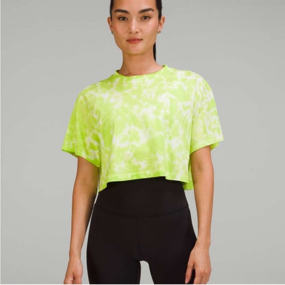 Lululemon All Yours Cropped Tee *Tie Dye in Eccentric Lime Green Women’s Size 4